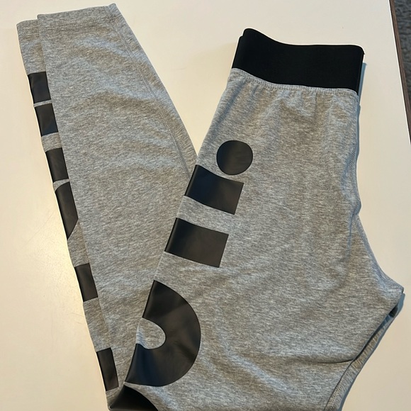 Nike Pants - Nike leggings size small